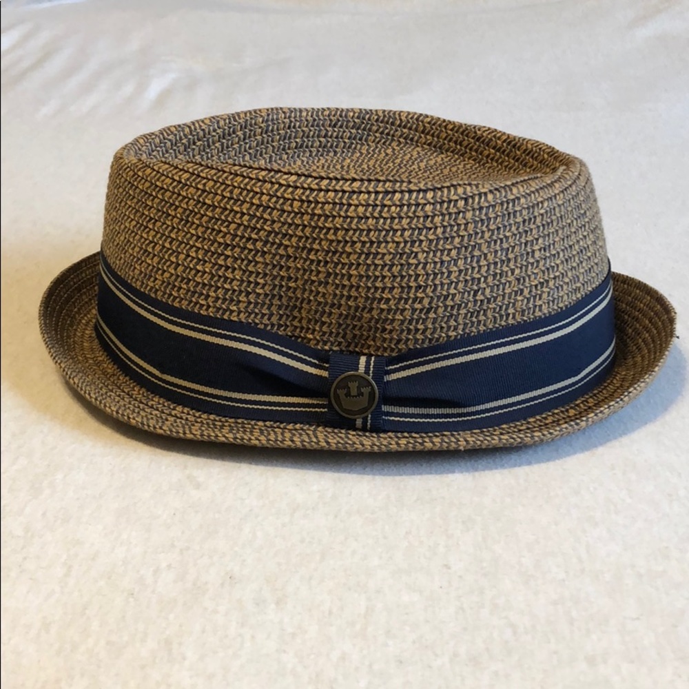 Goorin Bro’s Big Boy Kris foldable straw hat.